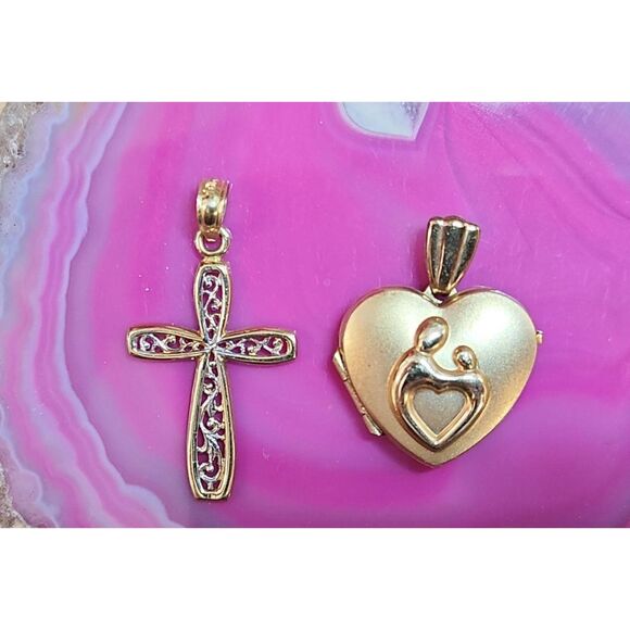 2 Vintage Estate pieces 10k Yellow Gold Mother/Child Locket & Cross Pendants